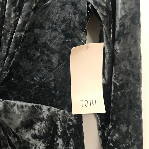 Dress - Picture 5 of 6